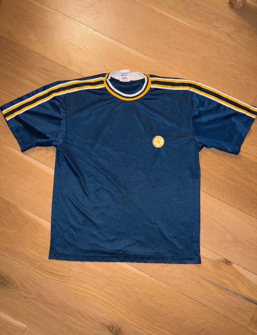 Vintage Converse All Star 90s Mesh Athletic T-Shirt Navy Blue Yellow M